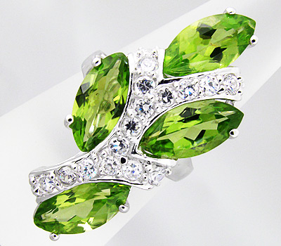 Замечательное кольцо с перидотами