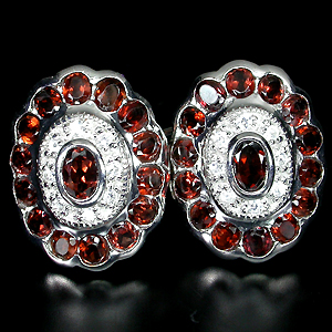 Эффектные серьги с гранатами