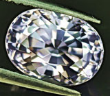 Редкая серебристо-розовая шпинель 2,68 карат 