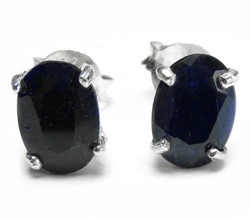 Пусеты с сапфирами