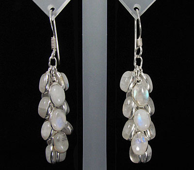 Серьги-гроздья с лунным камнем