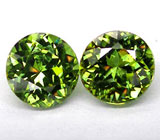 Пара демантоидов 1,32 карат 