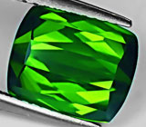 Сочно-зеленый турмалин 4,23 карат 