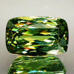 Демантоид высокой чистоты 2,32 карат