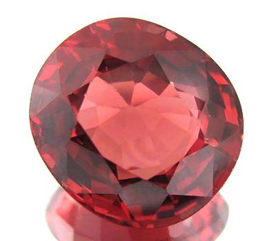 Красно-оранжевая шпинель 2,09 карат