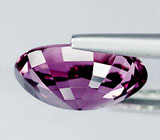 Пурпурно-розовая шпинель 2,07 карат 
