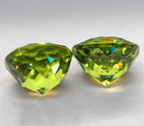 Пара демантоидов 1,3 карат 