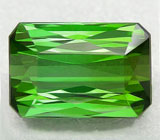 Чистейший зеленый турмалин 2,6 карат 