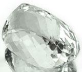 Серебристо-зеленоватый кунцит 113,45 карат 