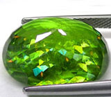 Эксклюзив! Роскошный зеленый сфен 8,77 карат 