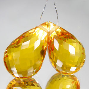 Пара золотистых цитринов 39,15 карат