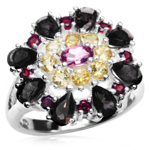 Кольцо с самоцветами