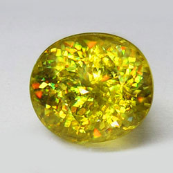 Роскошный золотистый сфен 3,09 карат