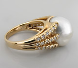 Кольцо с роскошной жемчужиной барокко и бриллиантами Золото