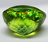 Фантастический зеленый сфен 5,13 карат 