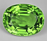 Превосходный яркий перидот 5,05 карат 