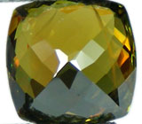 Фантастический сфен 4,17 карат 