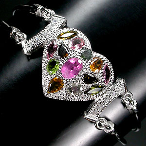 Замечательный браслет с разноцветными турмалинами