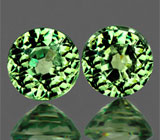 Пара отборных демантоидов 0,92 карат 