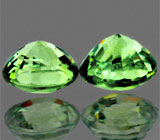 Пара отборных демантоидов 0,92 карат 
