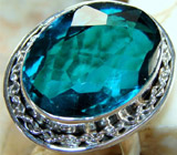 Кольцо с ярким кварцем цвета морской волны Серебро 925