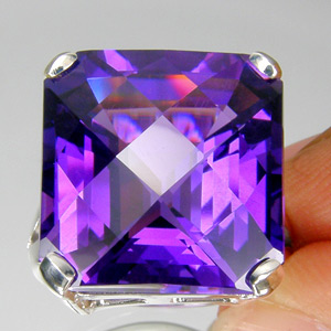 Коллекция "Perfection". Кольцо с аметистом