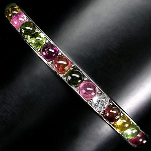 Браслет с разноцветными турмалинами