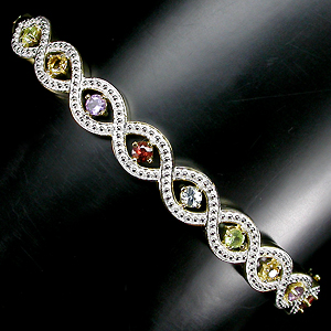 Браслет из коллекции "Mia" с самоцветами