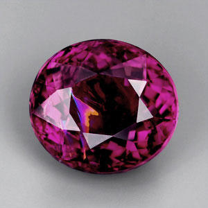 Рубеллит с радужным включением 2,92 карат