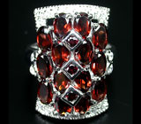 Превосходное кольцо с гранатами Серебро 925