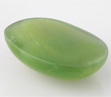 Крупный кабошон перидот 14,9 карат 