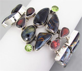 Браслет с петерситами, родолитами гранатами и перидотами Серебро 925