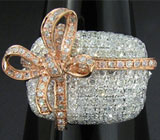 Прелестное кольцо с бриллиантами Золото