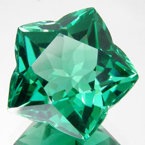 Зеленый аметист эффектной огранки 26,1 карат