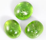 Набор из 3 кабошонов перидотов 45,3 карат 