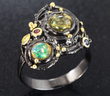 Серебряное кольцо с желтым турмалином, кристаллическим эфиопским опалом и разноцветными сапфирами Серебро 925