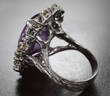 Серебряное кольцо с крупным аметистом 18,15 карата и самоцветами