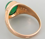 Кольцо с ярким изумрудом и бриллиантами Золото