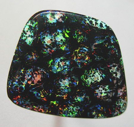 Австралийский болдер опал 12 карат