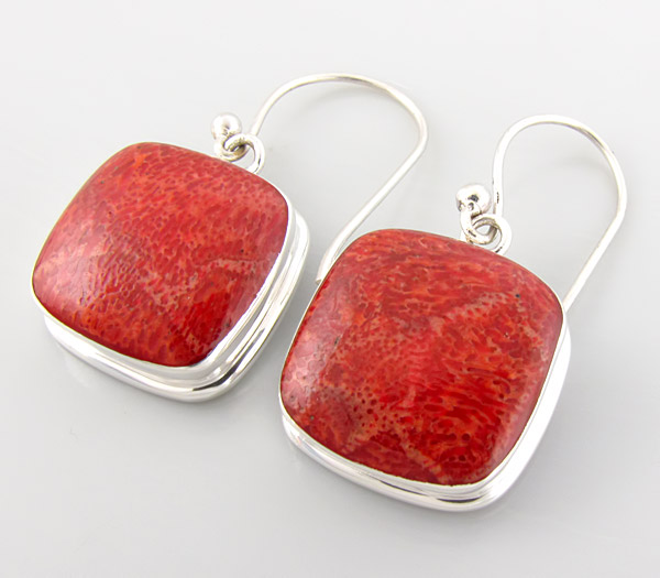 Серьги с кораллами