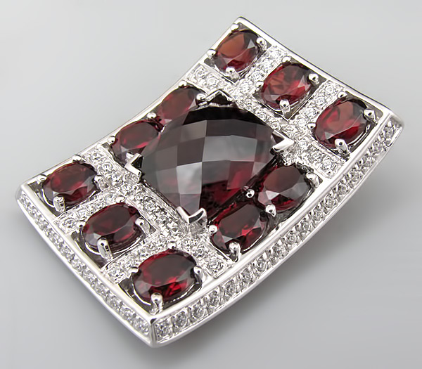 Кулон из коллекции "Sunshine" с гранатами