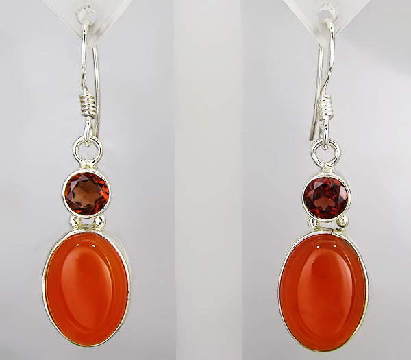 Серьги с корнелианом и гранатами