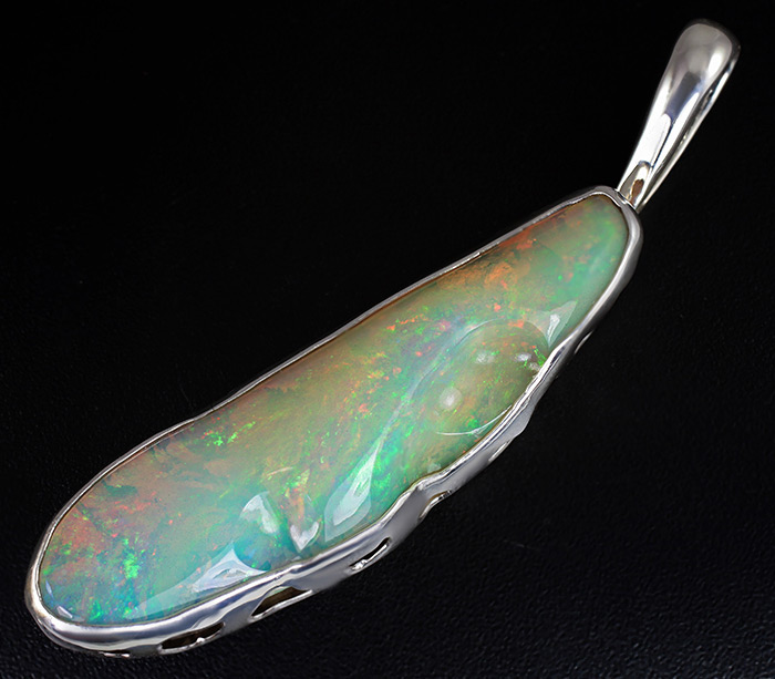 Кулон с эфиопским опалом 39 карат! Роскошный крупный камень