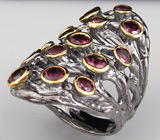 Кольцо из серебра 925 пробы с родолитами.