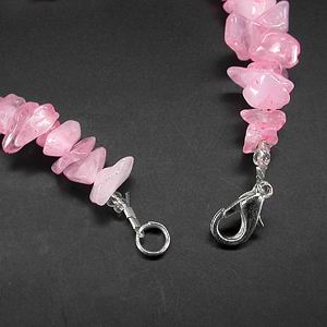 Изящный браслет с розовым кварцем купить в интернет магазине Серебряныелинии по доступной цене