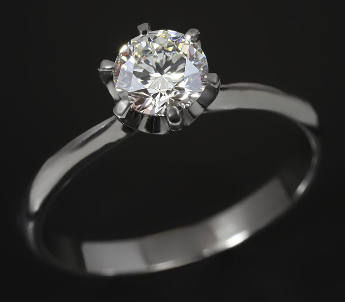 Как выглядят бриллианты на кольце