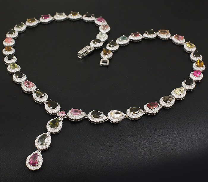 Колье с разноцветными турмалинами