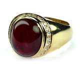 Кольцо с 19-каратным рубином и бриллиантами 