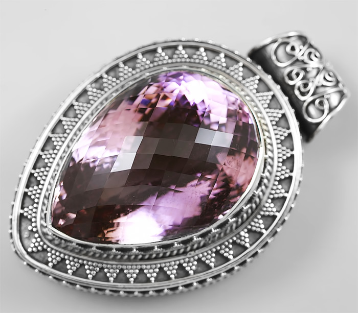 Серебряный кулон с аметрином