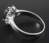 Эффектное серебряное кольцо со звездчатым сапфиром 1,42 карат Серебро 925